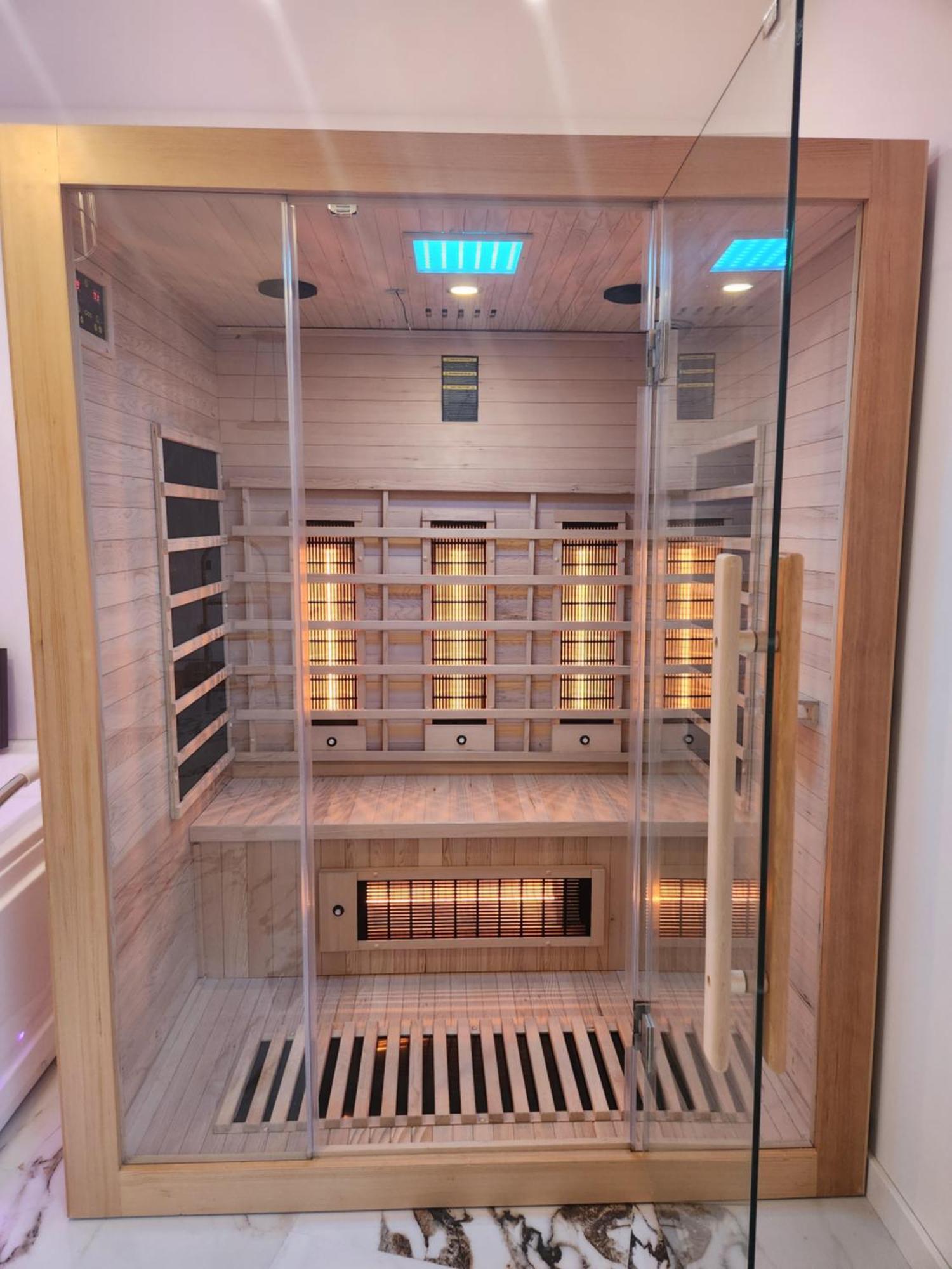 New In Gdansk! Red Room In The Heart Of Gdansk - Bdsm - With A Luxury Jacuzzi And Access To A Sauna Exteriér fotografie